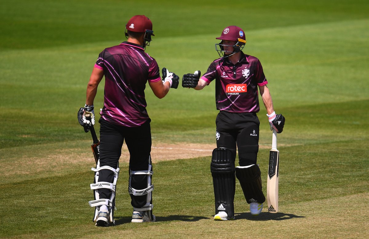 SomersetCCC's tweet photo. Somerset reach 260 all out from 50 overs against Cornwall. George Thomas top scoring on his pro debut with 68 from 53 balls!

#WeAreSomerset 
@TSA_CC https://t.co/uED83kxcxh