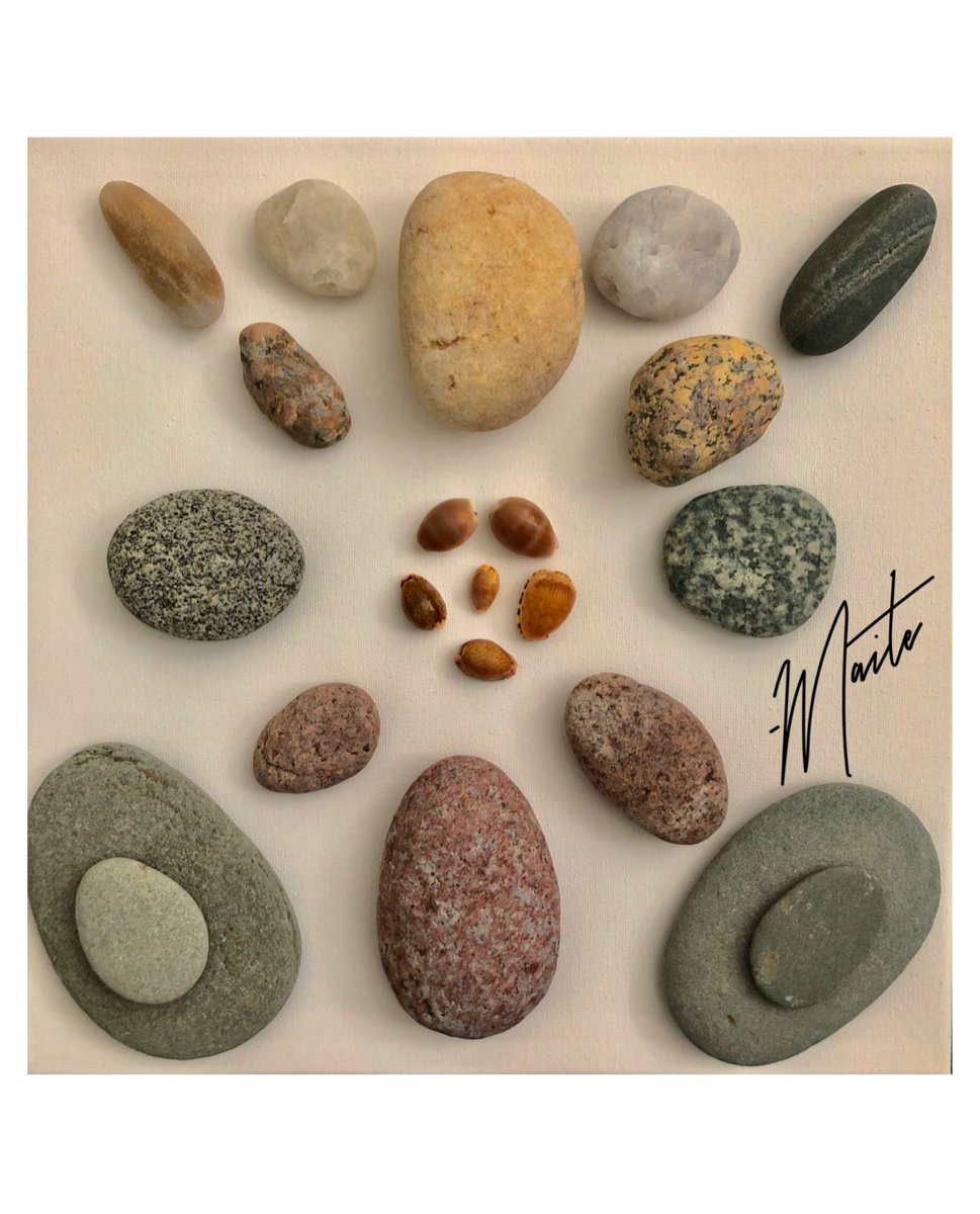 MarieCOsorio's tweet photo. Meditate upon this grid to connect with the healing energy of Mother Earth! 💖🕊 #meditation #love #earthspirit #healing #intuition #motherearth #meditationgrid #spiritality #symbols https://t.co/E2O6GMJJdZ