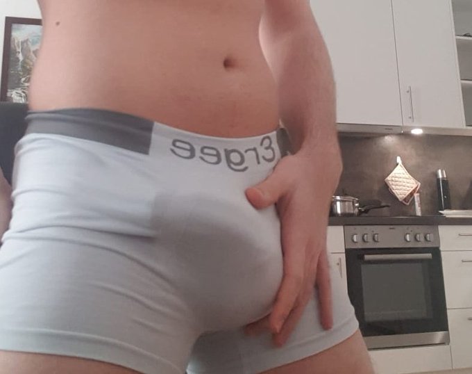 My dick is really hard 🍆🍌  https://t.co/hpWqsWMGsW https://t.co/FzBYKyEXAK