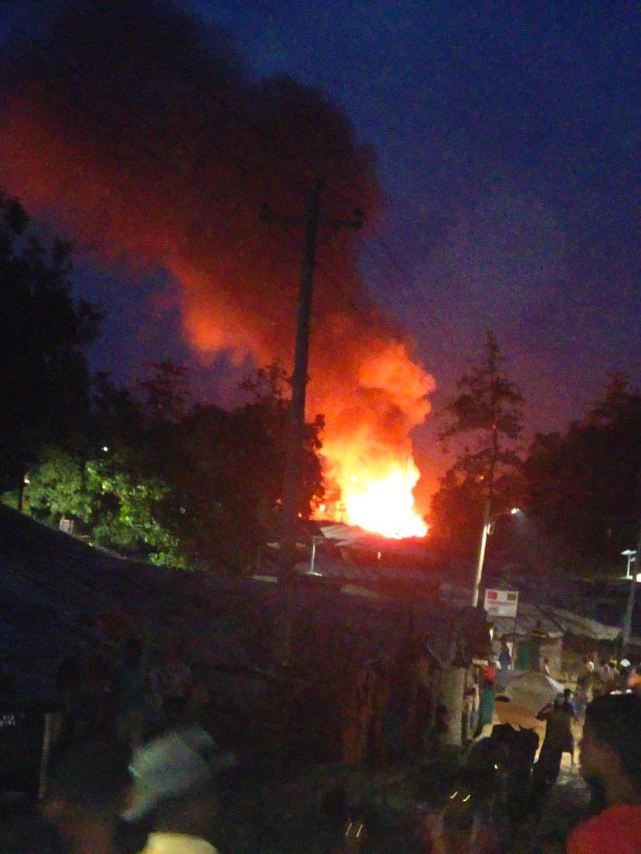 shafiur's tweet photo. Another Fire in the #Rohingya camps.  Camp 9 h2. https://t.co/ZFmsyrRQOV