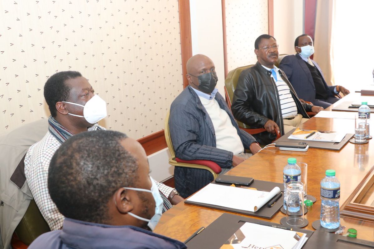 Met with fellow principals &amp; the technical committee of One Kenya to review the report on the status of the alliance. We're a coalition of shared ideas, ideals, people &amp; parties that carry genuine goodwill for our country. 

We reiterate economic revival remains our top priority.