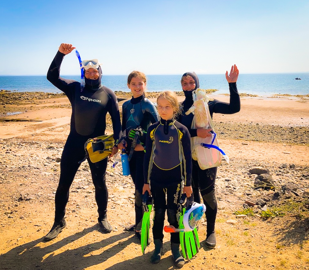 NEW! 🤿 Isle of Arran Snorkel Trail 🦀 Check it out in our latest guest blog post from Robin McKelvie 🐠 👉thecoig.com/2021/07/19/del… ~ ~ ~ #MakeItYours #Arran #SnorkelTrail
