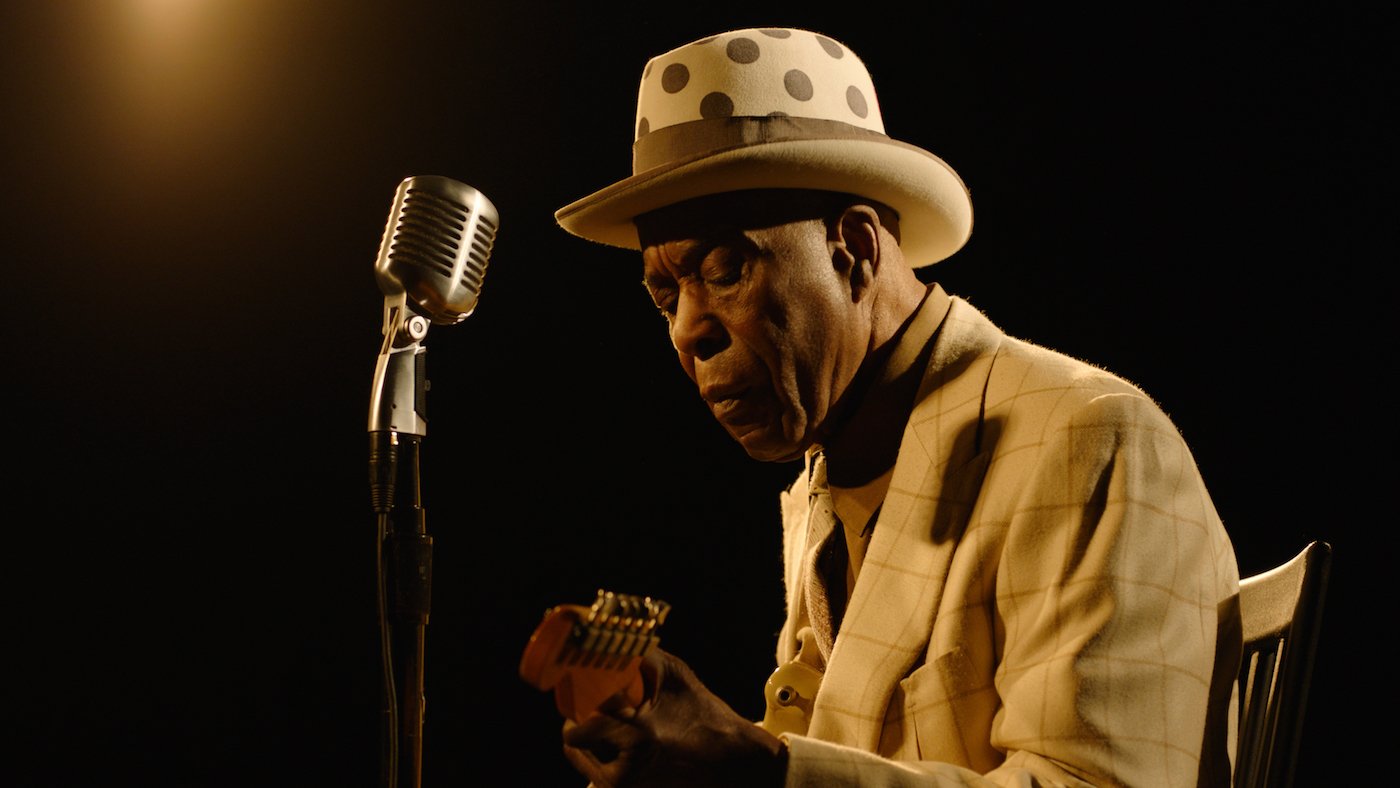 Happy Birthday Buddy Guy! The legendary Chicagoan turns 85 today:
 