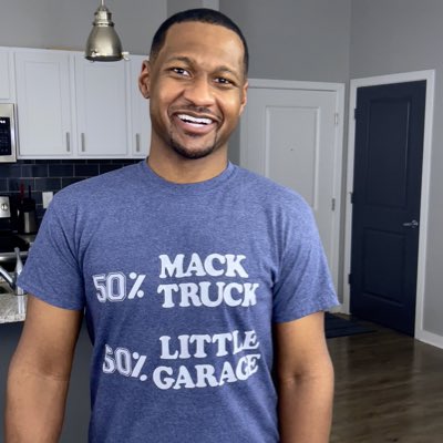 GayVersATL's tweet photo. #NewProfilePic https://t.co/yVoiTgMdBJ