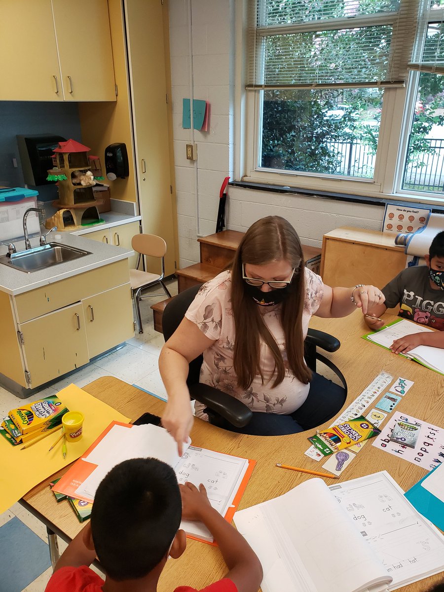 Shari C. Burton tweet media