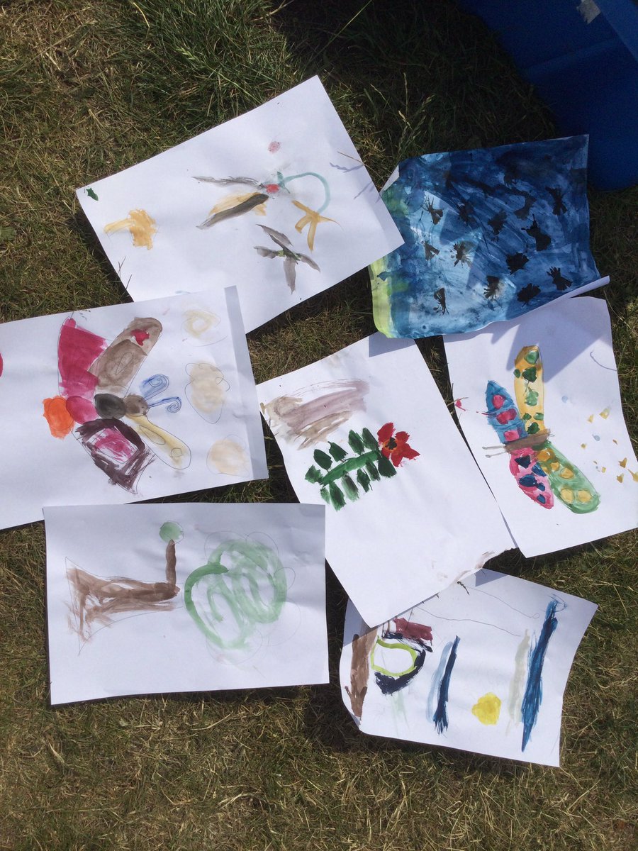 HTAClassSmith's tweet photo. We have had a fantastic afternoon in Ecoland painting the beautiful flowers and animals in the meadow.We could hear the meadow buzzing with life.Well done all the artists in Year 1F.
We could hear the outdoor  Music Concert .Thank you for a perfect summer afternoon. https://t.co/i2LdPQUvcx
