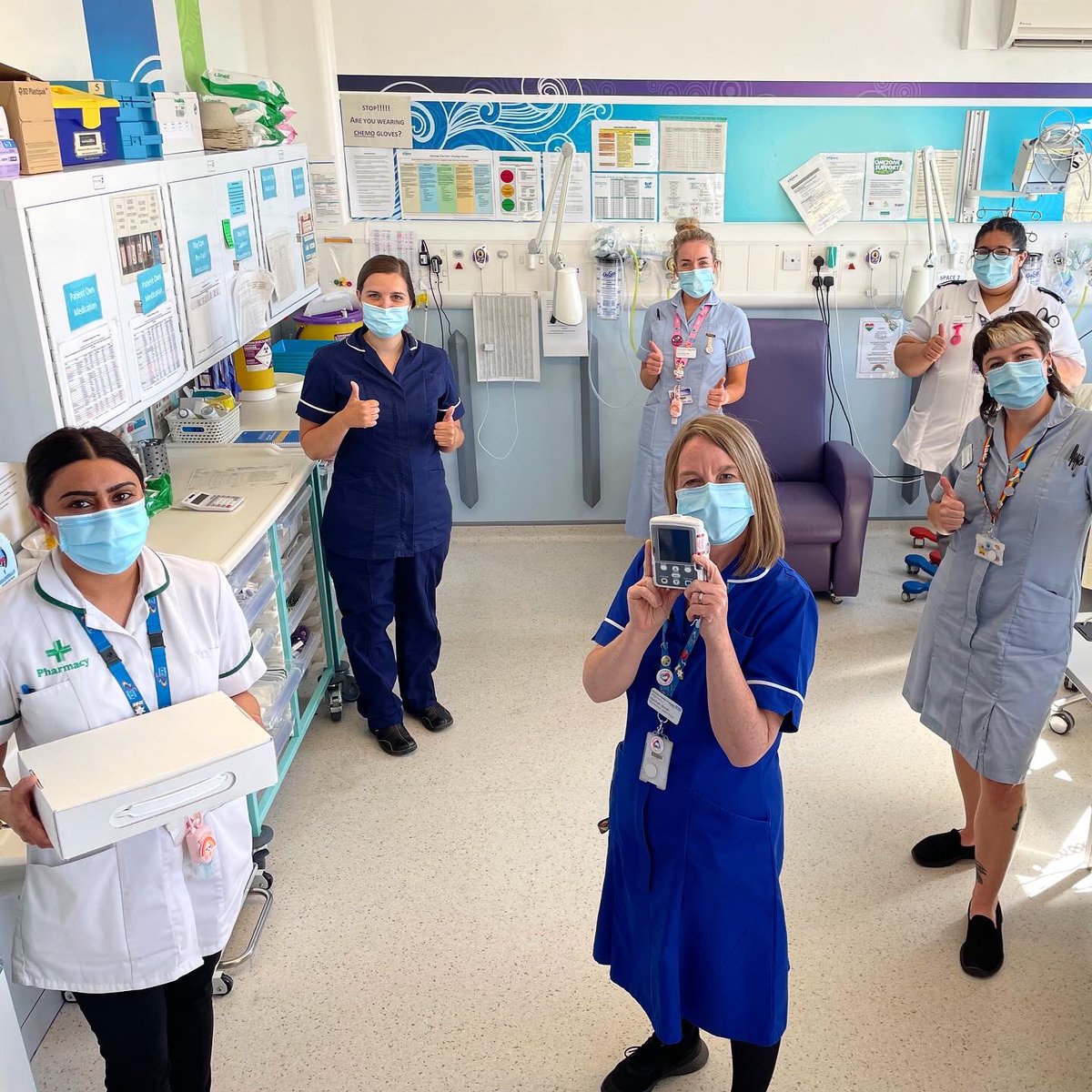 RRF_2020's tweet image. Thrilled that the funding raised over the last 3 years by RRF have helped @robbiestrust buy some vital equipment for cancer patients on Ward 27.@Leic_hospital #cancer #ward27 #makeadifference