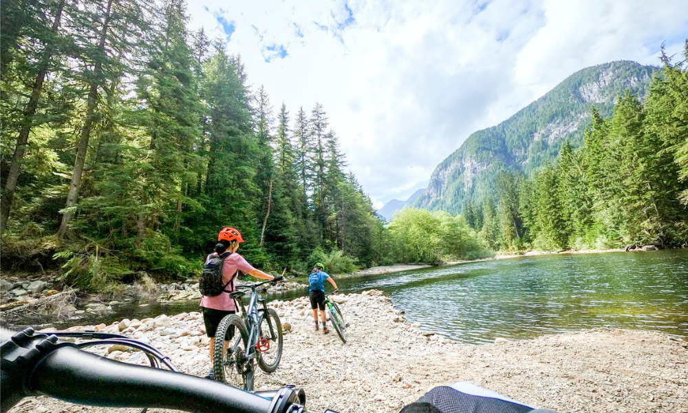 "It’s naive for organizations to think that they don’t play a role in employees’ wellness or wellbeing." ow.ly/TrTQ102Q8rI