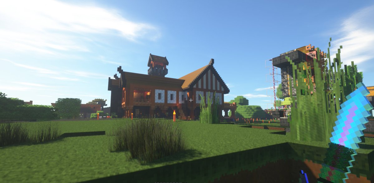 GrindersSmp's tweet photo. This is @AuldLegacy view of the base built by @FCJeffreyTV https://t.co/2w0kaiLXMm