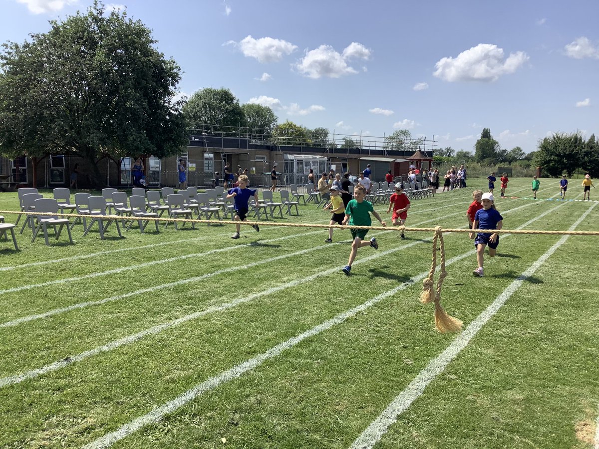 Hook CE Primary tweet media