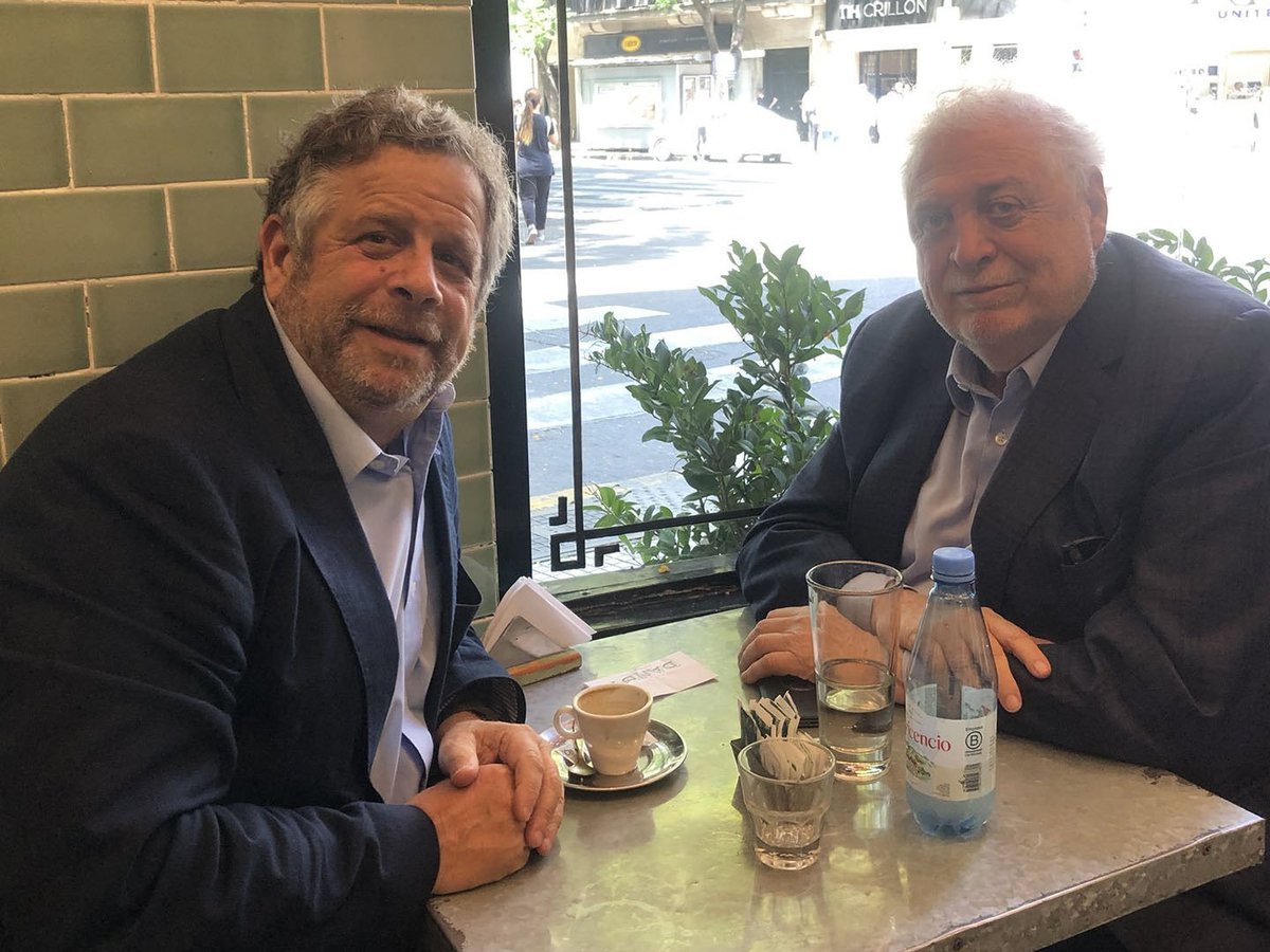 <a href="/RubinsteinOk/">Adolfo Rubinstein</a> ¿Qué le regalaste a tu amigo Ginés?