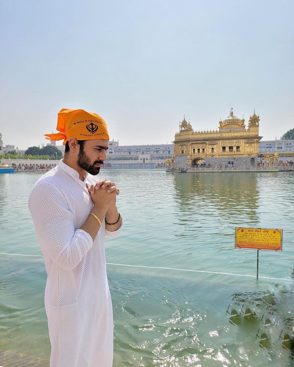 pooja___27's tweet photo. for some nalle people If you cannot be positive, then at least be quiet bcz It is very easy for you people to speak bad for a innocent but be careful who you mess or hurt bcz you don't know who protect them in spritual world 
Jako rakhe saiyan mar sake na koi 🙏🙏
#pearlvpuri https://t.co/bfWE7AN3Pq