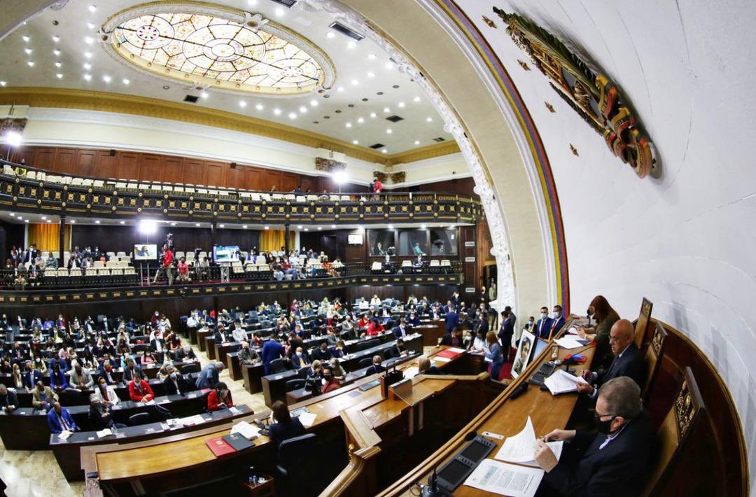 jorgerpsuv's tweet photo. Inicia la sesión: 3 leyes en primera discusión, continuamos con la segunda discusión de la ley para cuidar a nuestras abuelas y abuelos. Y dos debates y acuerdos https://t.co/9mbXxeiD2L