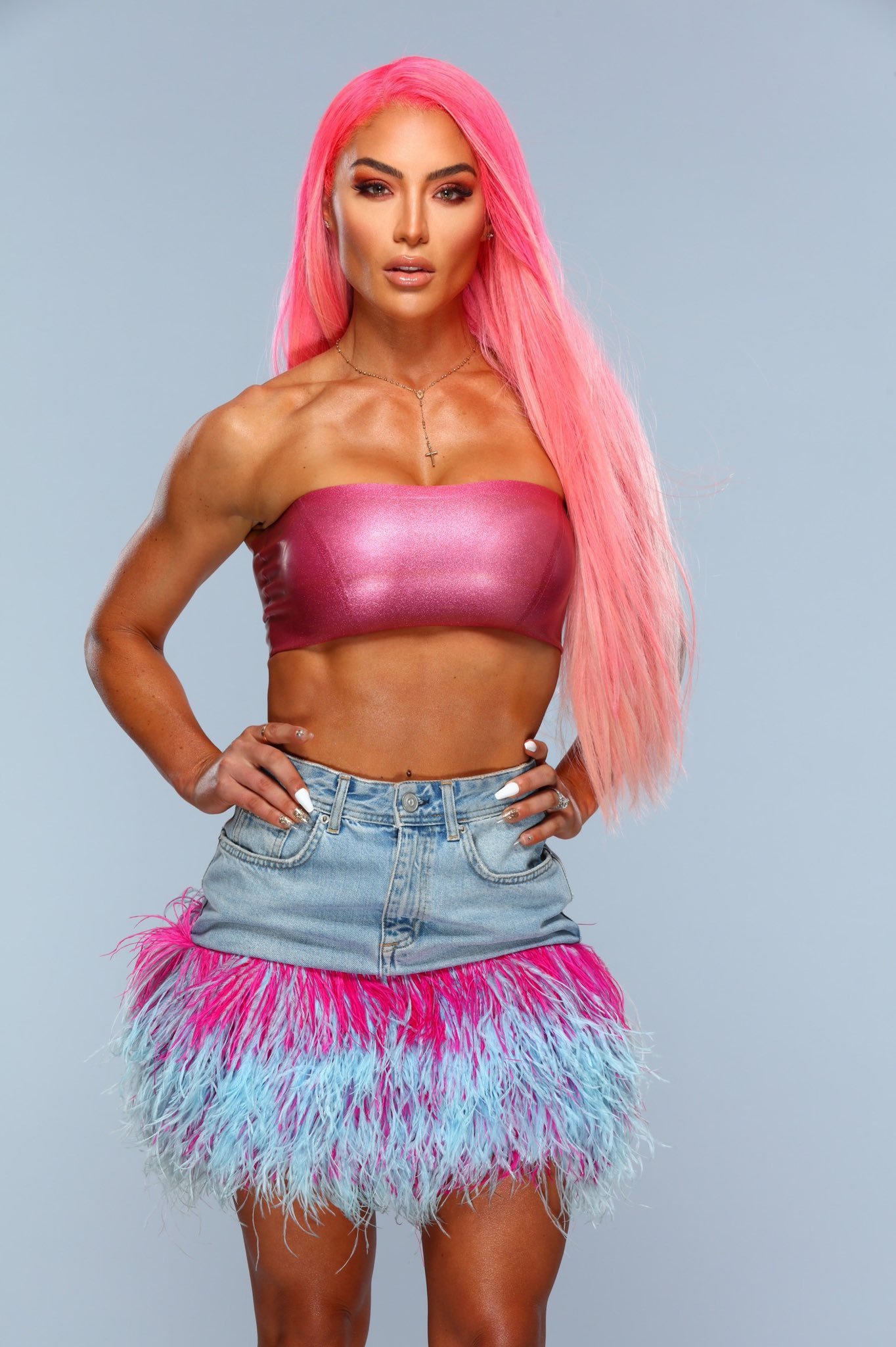 WWE Raw Star Eva Marie Shows Off Pink Power In Hot Photoshoot 1