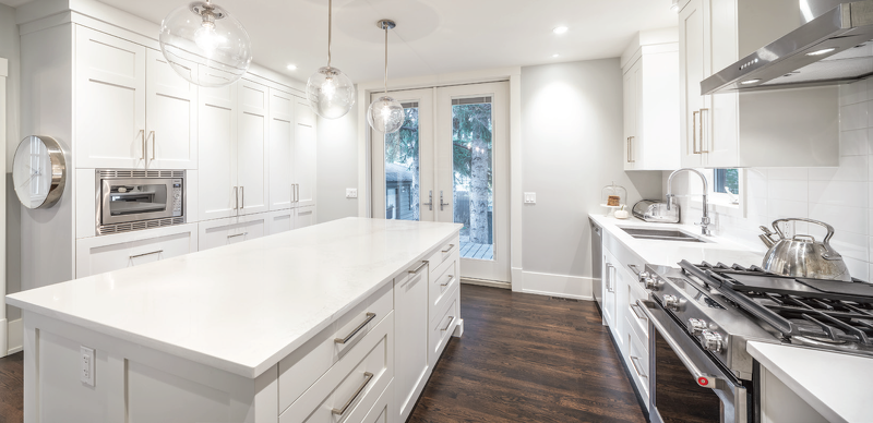 Accessible Kitchen Makeover - Prior to the renovation, this home from the 1920s was in desperate need of more natural light and better accessibility. The homeowner specifically required a larger, bright open kitchen and an accessible bathroom on the

canadianhometrends.com/accessible-kit…