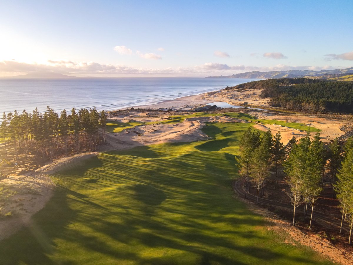 coorecrenshaw (@billandbengolf) on Twitter photo 