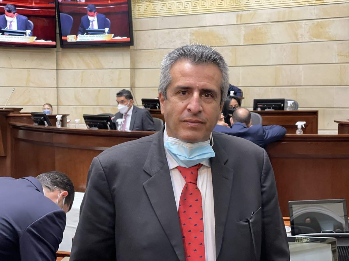 Luis Fernando Velasco Chaves 🚩 tweet media