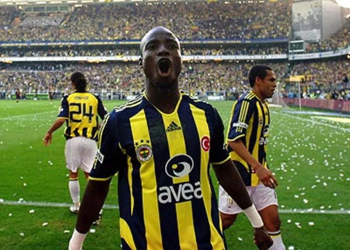 UnutulmazSL's tweet photo. Stephen Appiah

Uyruk: Gana 🇬🇭
Pozisyon: Orta Saha
Süper Lig Kulüpleri: Fenerbahçe
Süreç: 2005-2007

Süper Lig İstatistikleri:
Maç: 64
Gol:   11

#Appiah #Fenerbahçe #SüperLig #unutlmaz #hatıra #retro #futbol https://t.co/mICI0DmhgE