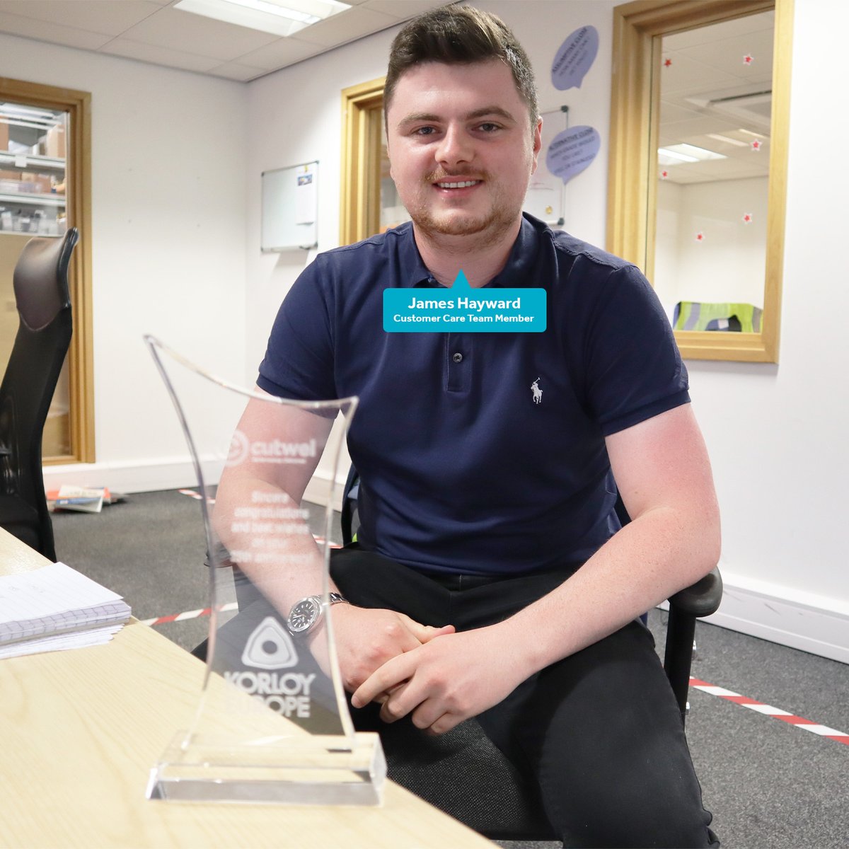 Cutwel's tweet image. Massive thanks to one of our biggest suppliers Korloy for a lovely present to commemorate our 25th anniversary!

The gift managed to find its way across all the departments and, as you can see, it was very well recieved...

#PerformanceDelivered