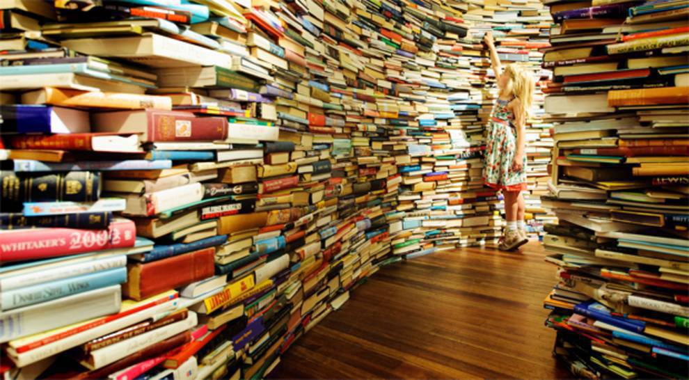 TribunaSal's tweet photo. 📚 El Ayuntamiento de Carbajosa destina 40.000 euros a ayudas para material escolar y libros de lectura obligada https://t.co/DHj36wuNBc @aytocarbajosa https://t.co/uDlRZabsP3