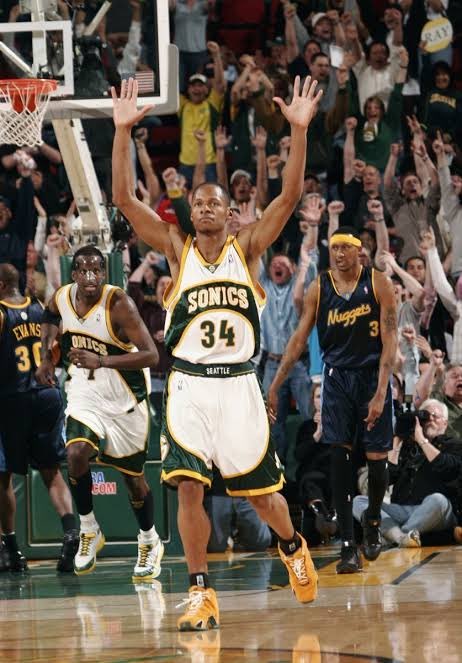 Happy Birthday to NBA HOFer & former-Sonic Ray Allen!   