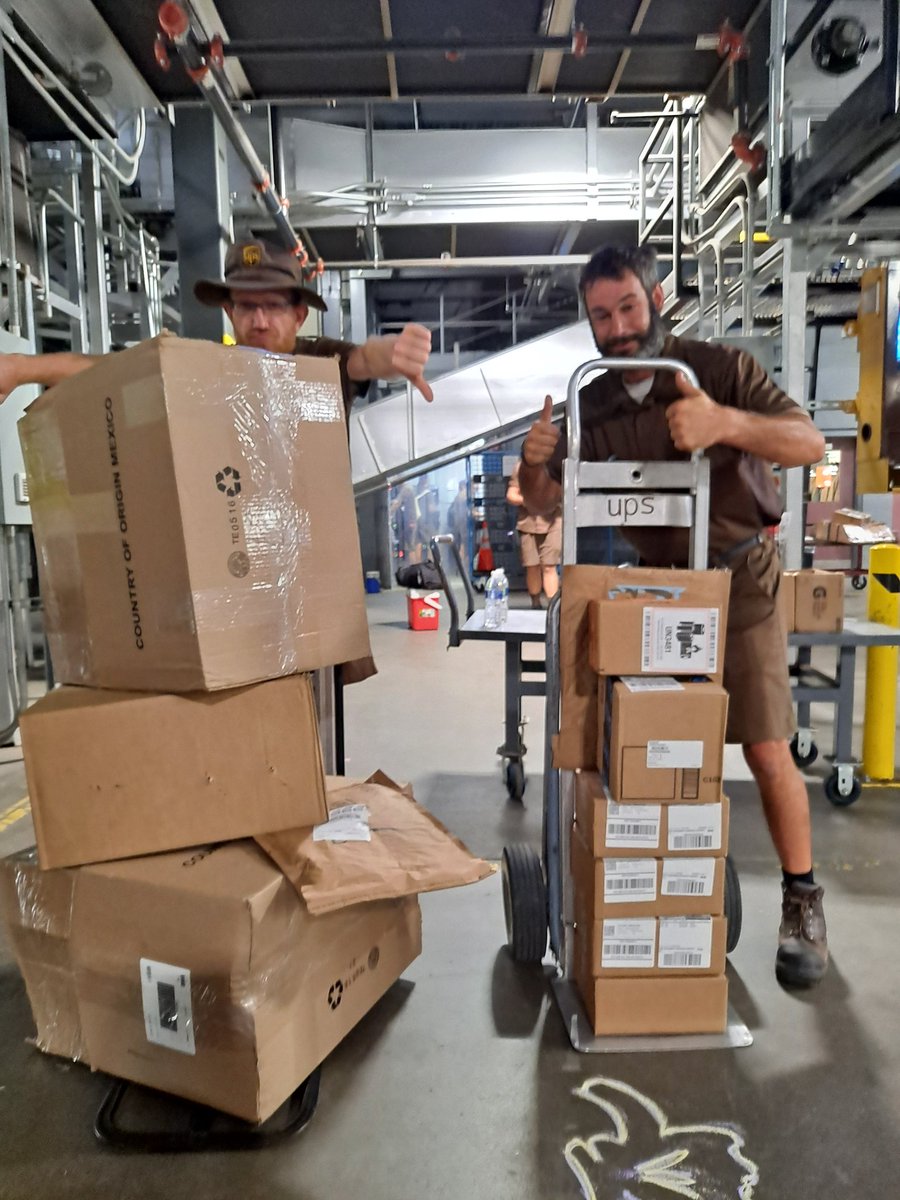 Have you pre-tripped your 2-Wheeler? It's your bestie so make sure you're loading it correctly &amp; keeping it in good working order <a href="/ta_stover/">Terry Stover</a> <a href="/bwilliamskahf/">Brad Williams</a> <a href="/UPSphoenix/">Phoenix East center safety team</a> <a href="/DebMassingill/">Deborah Massingill</a> <a href="/k_kane_06/">Kate Kane</a> <a href="/UPSManJohn/">Big Johnny O</a> <a href="/rlmercer18/">Rebecca Mercer</a> <a href="/DahlUps/">Rebecca Dahl UPS</a> <a href="/stl1trg/">Tara Gahr</a> @spfdmetrosafety <a href="/LenexaAnd/">UPS Lenexa Training and Engagement</a> <a href="/OCFeederSafety/">OakCreekFeederCHSP</a>