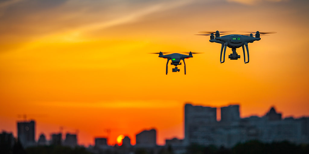 SS8's tweet photo. While criminals are beginning to use drones in their illegal activities, advanced #LEAs have new ways to track the drones and help identify the person or organization controlling the device.

Learn more: https://t.co/3BJcRcyTfx

#Drones #UAV #5G #LawfulIntelligence #SS8Networks https://t.co/kkdDZlcZ3Z