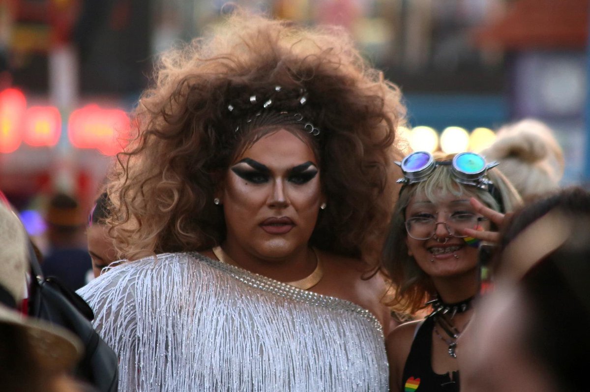 Adv_Island's tweet photo. Another thank you we want to give is to Barbra the Barber, Queen Eartha Quake and J'adore Amour!🌠These local performers came down on #AdventurePride and performed on our stage and managed to attract a massive queue for a meet and greet at the end! It was an amazing performance😍 https://t.co/zstniRTee5