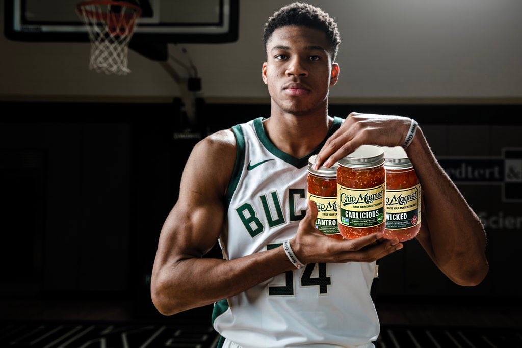 Bo might know baseball, but Giannis knows 🏀 AND salsa #GoBucks #Giannis #MilwaukeeBucks #salsatakeover #obviousphotoshop