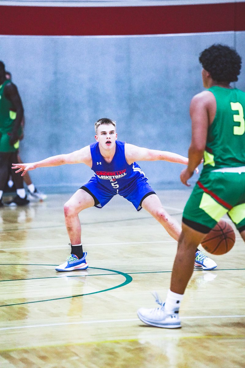 Moments from last Friday with our boys 17u squad 📸