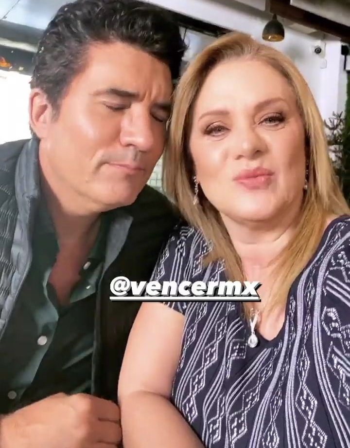 Angelmixvale's tweet photo. Estou #bokiaberta
Vencendo Heriberto
#VencerElPasado
@ebuenfil @DiegoOliLand1 https://t.co/crSPh1Bbfa