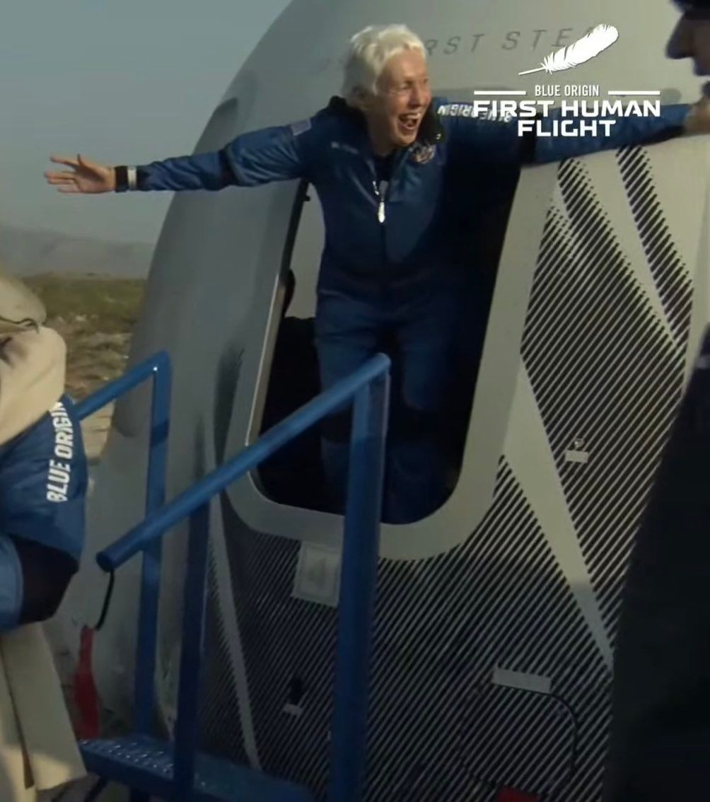 DPWPR's tweet image. #Congratulations #WallyFunk on your 1st trip into space! At 82, she is the oldest person to make this journey. This morning marks a special day for her and the rest of the @BlueOrigin crew. @jeffbezos honored and recognized the true talent that was overlooked for decades.