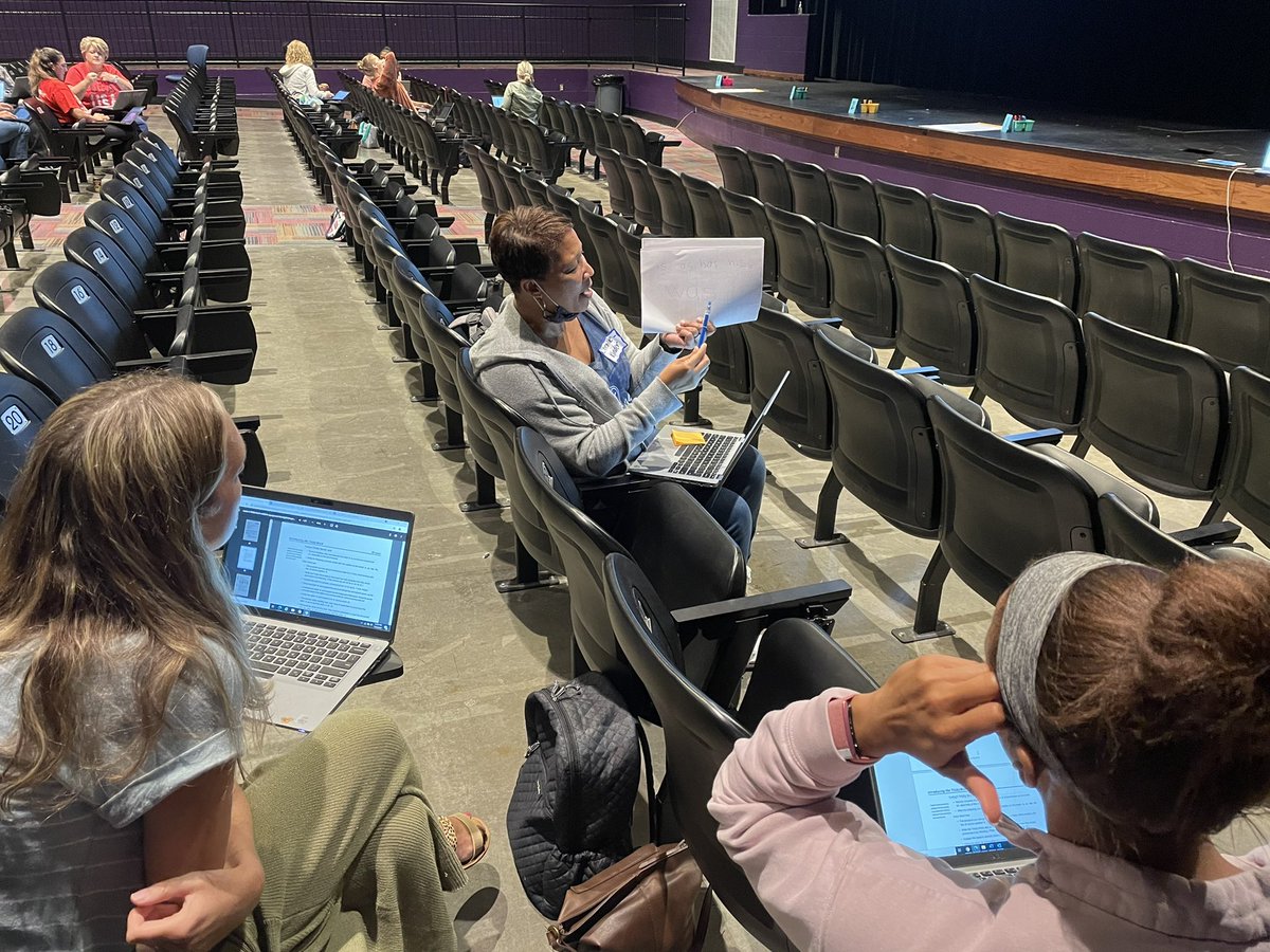 MNPS teachers are engaged in the <a href="/TNedu/">TN Dept of Education</a> Early Reading Training at Cane Ridge High School! #reading360MNPS <a href="/TN_Literacy/">#LiteracyMatters Tennessee</a> #MNPSPhonicsStrong #SoundsFirstMNPS #ReadingReimaginedMNPS <a href="/MetroSchools/">Metro Schools</a>