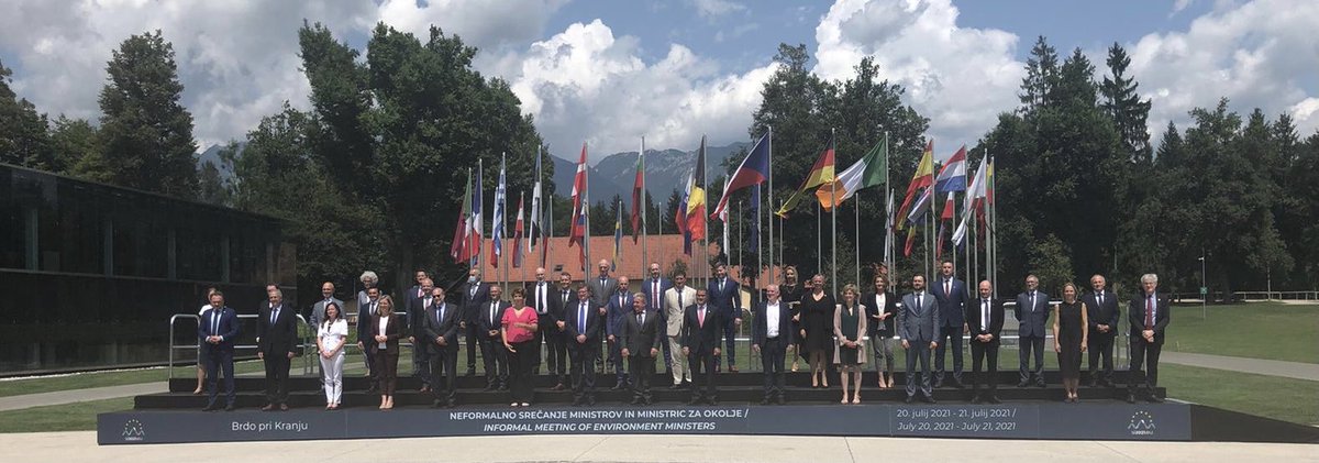 AlokSharma_RDG's tweet photo. The EU is taking bold steps on #ClimateAction 🇪🇺

But together we know there is more to do to ensure all major emitters raise ambition 

At the EU’s informal Environment Council in Slovenia today I called for all donors to ⬆️ finance for adaptation to reach the $100bn

#COP26 https://t.co/diXHS3RoG9