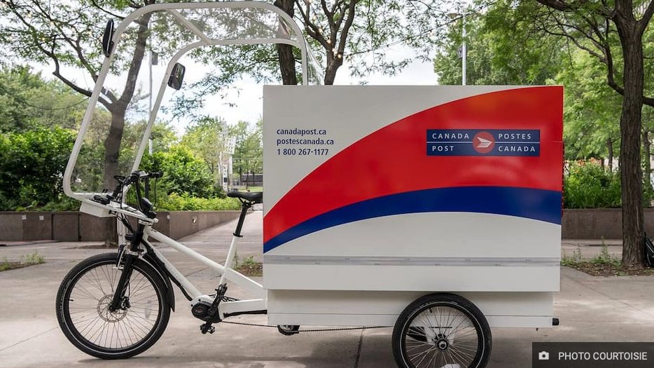 Des tricycles cargo électriques comme possible mode de livraison.
Coop Carbone est fier de collaborer à l’effort de Poste Canada visant notamment à réduire son empreinte environnementale. Nous saluons cet investissement pour assurer un avenir durable.