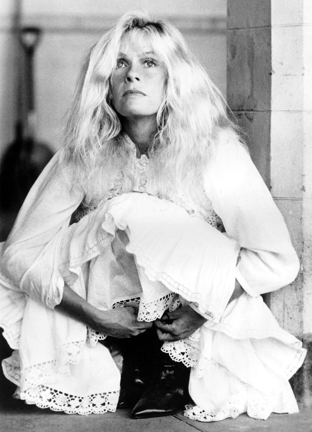 Happy birthday to American singer-songwriter Kim Carnes, born July 20, 1945. 