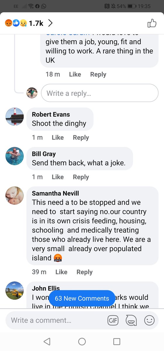 HiraethRo's tweet photo. @homebargains

Hi, I see an employee of yours named Robert Evans is displaying his very public hateful and racist views; inciting violence against non-British people. Are you sure this is who you wish to be representing your company? https://t.co/VVolEalwNM