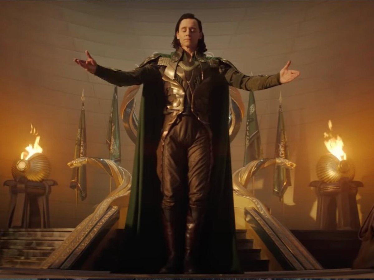 MatthewBass_'s tweet image. "We did a full record with Chris Hemsworth being very pissed off that #Loki has turned him into a frog and he winds up knocking the shit out of Loki."

[@Paul_Zucker via @MediaComposer #TheRoughCut]

#ReleaseTheThrogCut 🐸

@iamkateherron @MarvelStudios