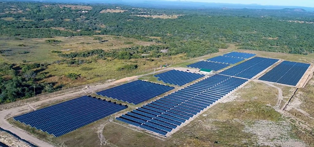 Klawry3's tweet photo. Here is some undiscovered and unheralded all time investment in Manicaland province of Zimbabwe. Thank you @NREONLINE . #Vision2030. @ZctuZimbabwe @ManicaPostZim @ManicalandProv1 @official_MOEPD @ZANUPF_Official @zimlive @NewsDayZimbabwe @mdczimbabwe @OurMDCT @BBGAfrica @IMFNews https://t.co/K5RgANBS1q
