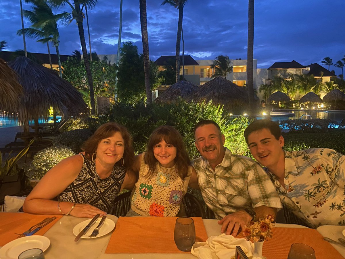 DaiAnn Mooney tweet media