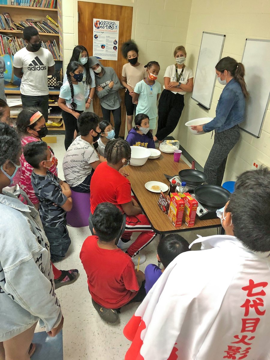 CharMeckSchools's tweet photo. At @HFEScms, Kelly Moore's class prepared and cooked pancakes as one way to learn about physical and chemical changes. As they threw in M&M's, the beaming smiles got brighter. #CampCMS
Learn more: https://t.co/rfZBxYuP9R https://t.co/Sp1FAtMzLZ