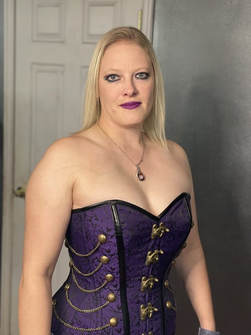 Doing a photo and I dragged him inside me.  I think he still had fun! https://t.co/az5cm07zTT<a href="/tag/wife"class="tags"><span>#wife</span></a><a href="/tag/soccermom"class="tags"><span>#soccermom</span></a><a href="/tag/milf"class="tags"><span>#milf</span></a><a href="/tag/amateurwife"class="tags"><span>#amateurwife</span></a><a href="/tag/blondeandhot"class="tags"><span>#blondeandhot</span></a>