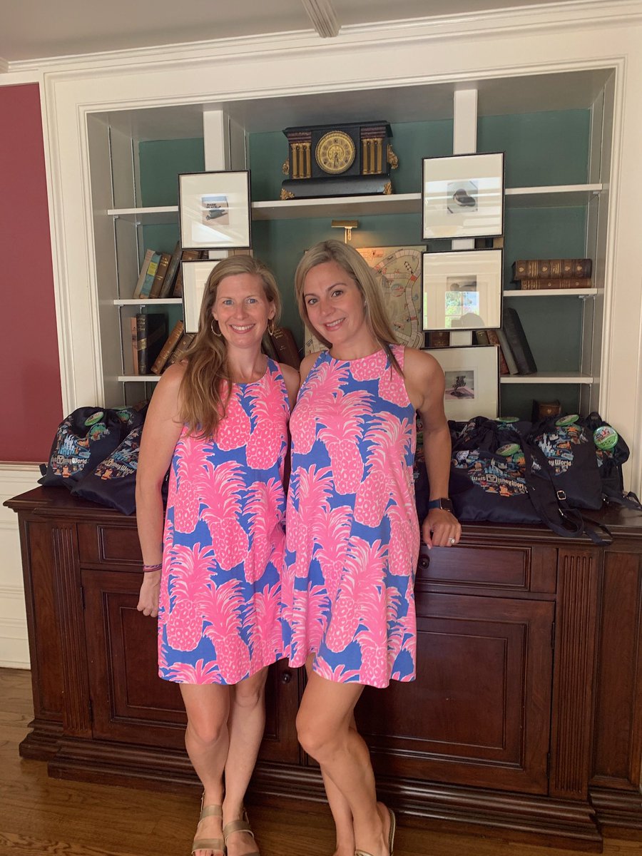 ETFamilyTravel's tweet photo. 29 agents 👩
11 resort tours🏨
4 theme parks 🎢
1 amazing travel agency ✈️

After two years in the making, we finally had our first ever AEP (Agent Education Program) at @waltdisneyworld! https://t.co/8jNMasOi75