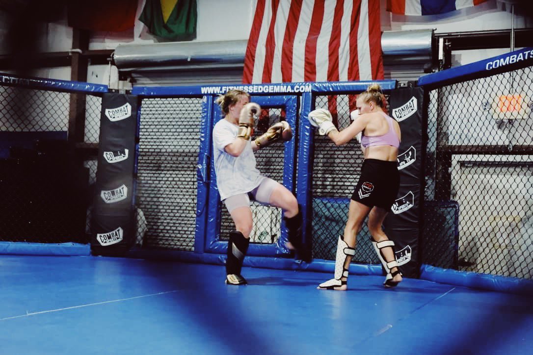 TF_BLOND1E's tweet photo. Truly don’t know what I would do with myself without this outlet. MMA has been so beneficial for my physical and mental health. And I’ve met so many great people. Just really thankful I pushed myself to get here 😌 https://t.co/5oRTyvWa8H