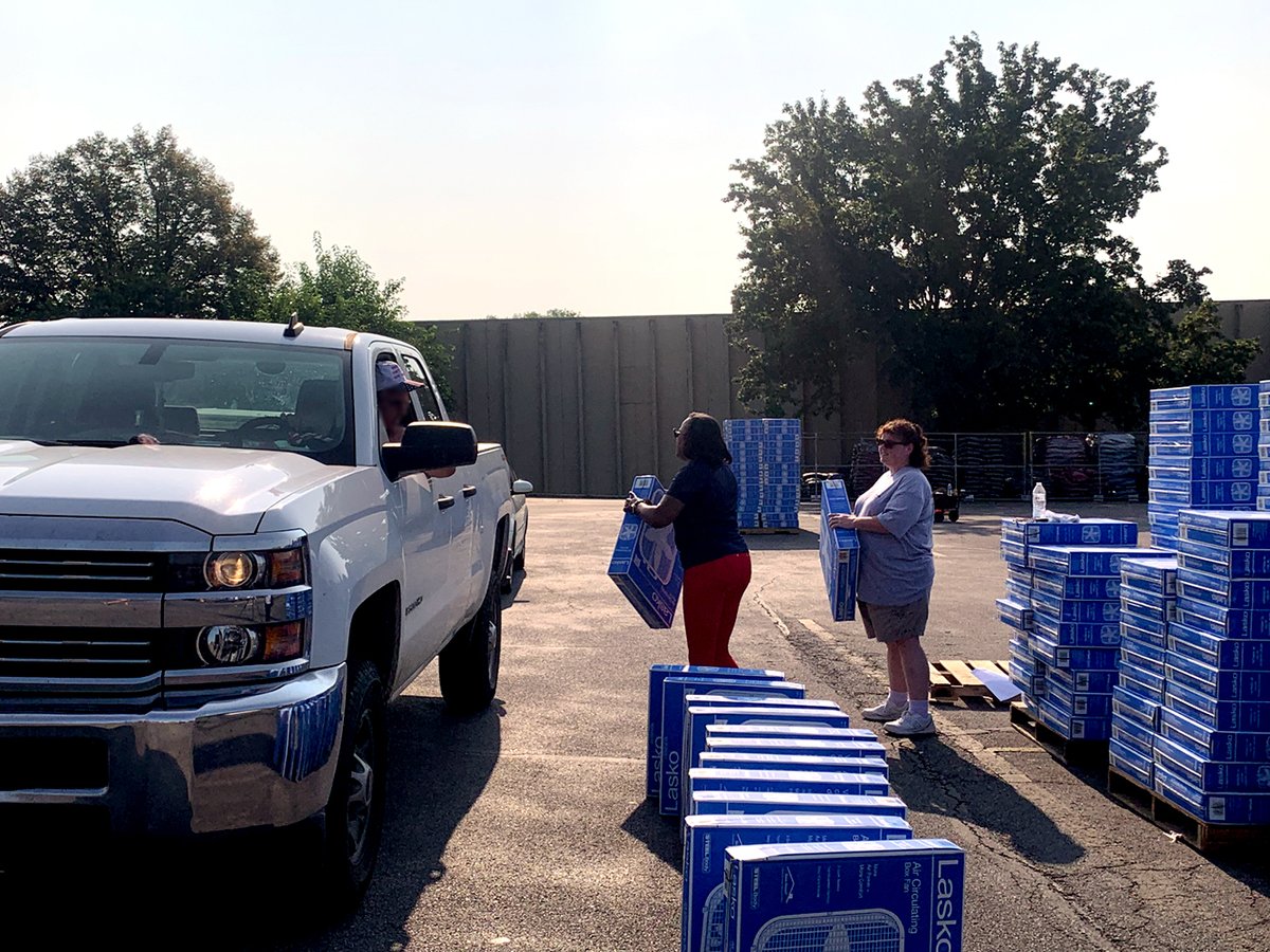 Partnering with The Salvation Army of Kansas &amp; Western MO <a href="/SalArmyMoKan/">The Salvation Army</a>, we distributed more than 1,000 free fans today at our location on State Ave. in Kansas City, KS. 
Thank you to everyone who donated to our Fan Drive and made this possible!