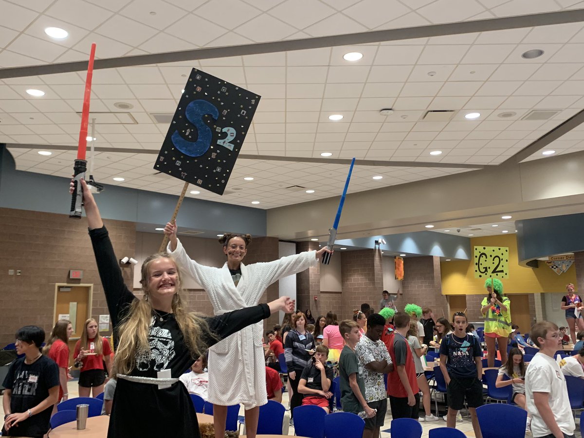 UrbanJason's tweet image. It was so much fun to have the Tiger Fever freshman orientation students in our building today. Welcome Tiger Class of 2025! #pridecharactertradition