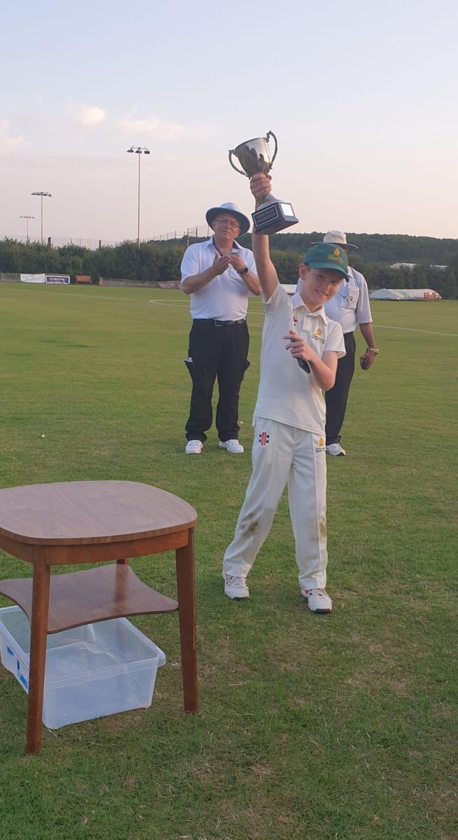 Stoke Bishop Cricket Club (@stoke_bishopcc) on Twitter photo Congratulations to our U11 Bears team winning the Don Brooks Trophy tonight v <a href="/ThornburyCC/">Thornbury CC</a> also #BYCL Group 3 winners with 7 wins out of 8. Great Season 👍👏 Congratulations to our U11 Bears team winning the Don Brooks Trophy tonight v <a href="/ThornburyCC/">Thornbury CC</a> also #BYCL Group 3 winners with 7 wins out of 8. Great Season 👍👏