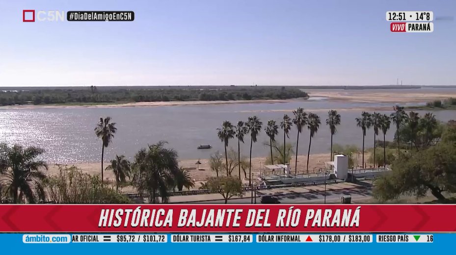 El Gobierno argentino pidió a la población limitar el consumo diario de agua ante la mayor bajante en 77 años del río Paraná bit.ly/36OpSHV