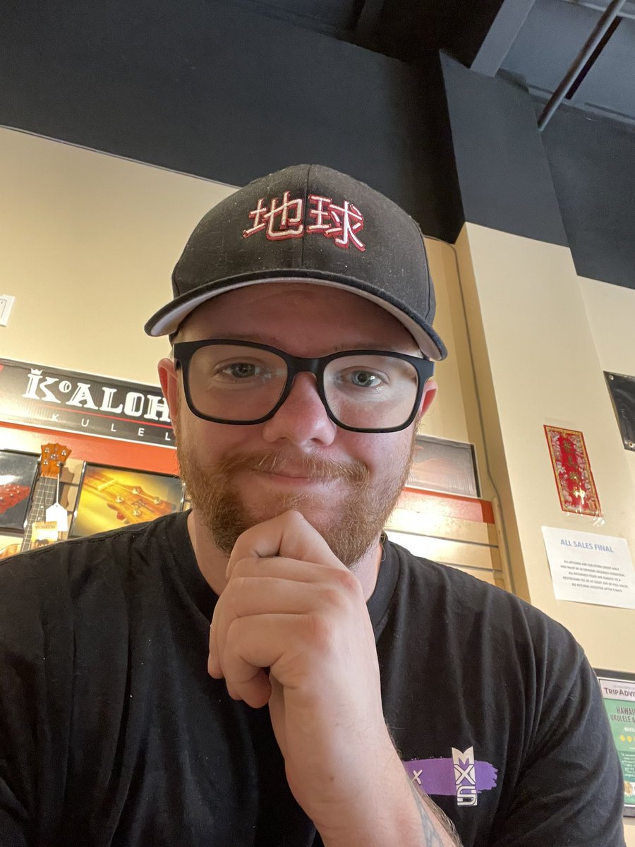 CharkeyGames's tweet photo. Rocking those @GamerAdvantage glasses. Looking never looked so good.
Also rocking @BeYourMindset hat
#GamerAdvantage #MindsetCollective https://t.co/GRfNnXlIUJ