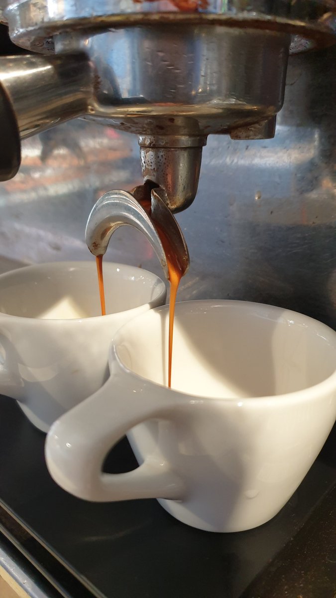 YEMEN MOKHA HARAAZ AA +
Plum + apricot + toffee
The coffee and culture go back 100 years.Have some history in your cup! 
Available online - gridlockcoffee.com.au